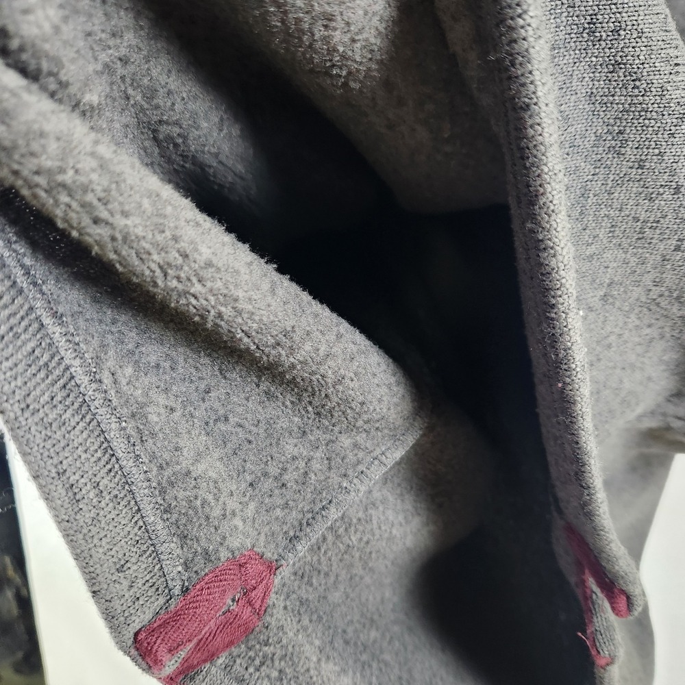 Eddie Bauer Men's XL Gray Maroon Trim Crewneck Pullover Fleece Sweater - Picture 9 of 9